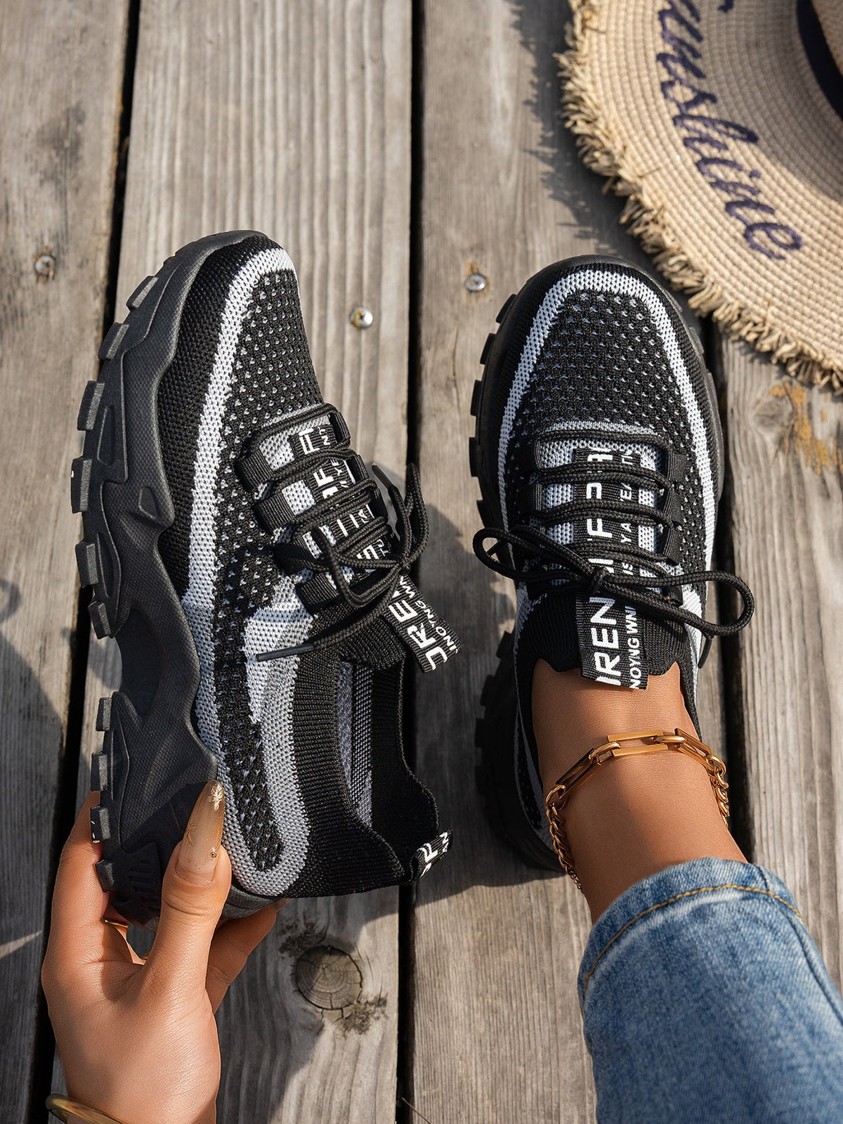 Women's Flyknit Breathable Running Trainers